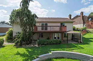 9 Squire Ct, Highland Heights, KY 41076 - Photo 3