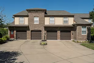 2229 Rolling Hills Dr, Covington, KY 41017 - Photo 1