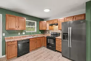 2067 Gribble Dr, Fort Mitchell, KY 41017 - Photo 7
