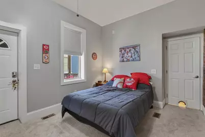 109 E 8th Street, Covington, KY 41011 - Photo 9