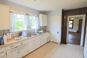 305 E 4th St, Falmouth, KY 41040 - Photo 17