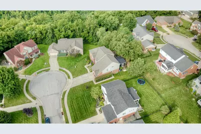 835 Crossings Drive, Crescent Springs, KY 41017 - Photo 37