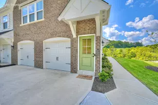 4564 Bentwood Hills Dr, Wilder, KY 41071 - Photo 1