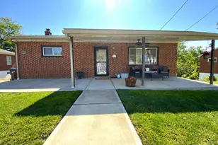 284 Edwards Ave, Walton, KY 41094 - Photo 1