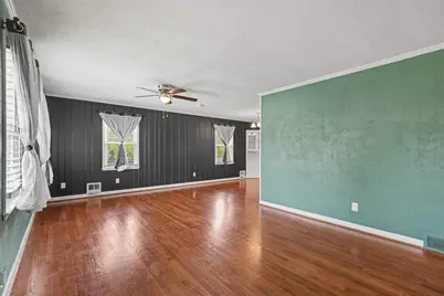 2975 Ridge Avenue, Hebron, KY 41048 - Photo 5
