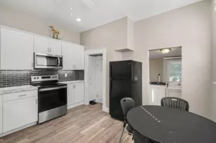 704 W 35th Street W, Covington, KY 41015 - Photo 7