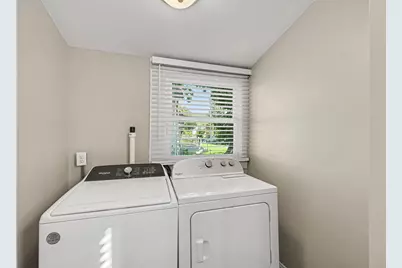 704 W 35th Street W, Covington, KY 41015 - Photo 13