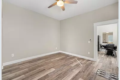 704 W 35th Street W, Covington, KY 41015 - Photo 3