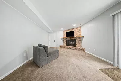 138 W Dilcrest Circle, Florence, KY 41042 - Photo 27