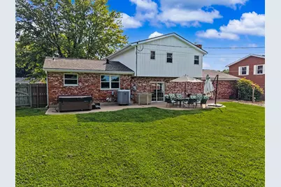 138 W Dilcrest Circle, Florence, KY 41042 - Photo 15