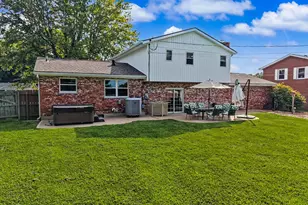 138 W Dilcrest Cir, Florence, KY 41042 - Photo 15