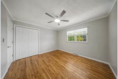 138 W Dilcrest Circle, Florence, KY 41042 - Photo 39
