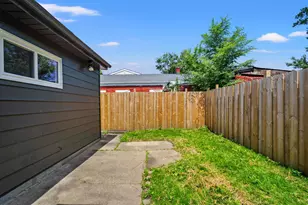 215 W 7th St, Newport, KY 41071 - Photo 19