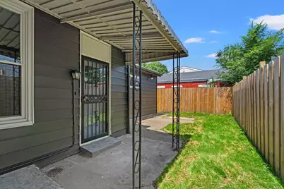 215 W 7th Street, Newport, KY 41071 - Photo 17