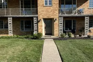 43 Holly Woods Dr, Fort Thomas, KY 41075 - Photo 1