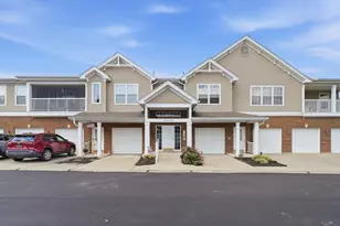 1112 Periwinkle Dr, Florence, KY 41042 - Photo 1