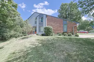 2734 Brookdale Ct, Crestview Hills, KY 41017 - Photo 1