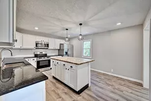 2942 Hathaway Rd, Union, KY 41091 - Photo 5