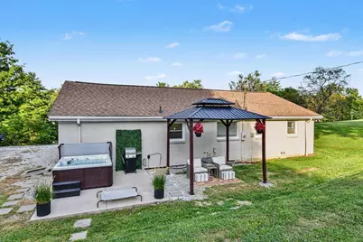 9082 Persimmon Grove Pike, Alexandria, KY 41001 - Photo 19