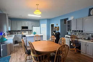 1810 Waverly Dr, Florence, KY 41042 - Photo 11