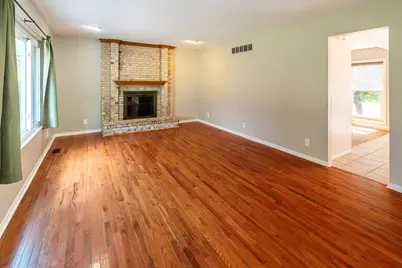 8442 Woodcreek Drive, Florence, KY 41042 - Photo 7