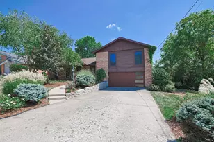8822 Valley Cir Dr, Florence, KY 41042 - Photo 3
