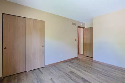 8822 Valley Circle Drive, Florence, KY 41042 - Photo 27