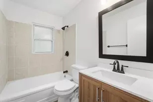 102 Valley Dr, Florence, KY 41042 - Photo 9