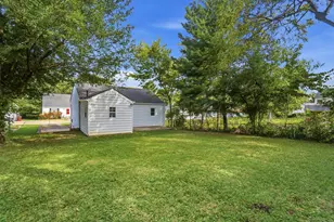 102 Valley Dr, Florence, KY 41042 - Photo 13