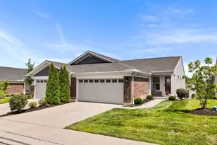 1704 Braeburn Ct, Florence, KY 41042 - Photo 1