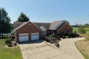 145 Thoroughbred Ln, Walton, KY 41094 - Photo 13