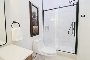 228 E 10th St, Newport, KY 41071 - Photo 35