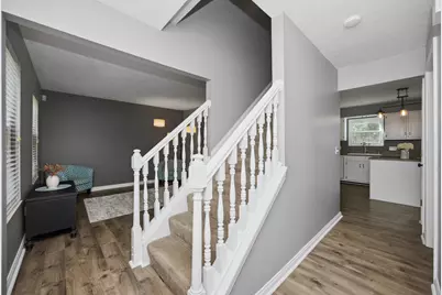 1227 Farmcrest Drive, Union, KY 41091 - Photo 5
