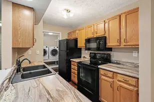 27 Rio Grande Cir, Florence, KY 41042 - Photo 17