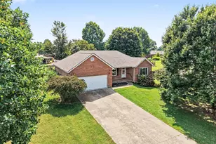 13 Ridge View Cir, Dry Ridge, KY 41035 - Photo 1