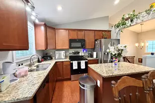 368 Rocky Pointe Ct, Walton, KY 41094 - Photo 13