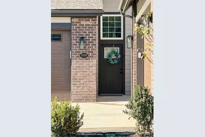 599 Manhattan Boulevard #201, Dayton, KY 41074 - Photo 3