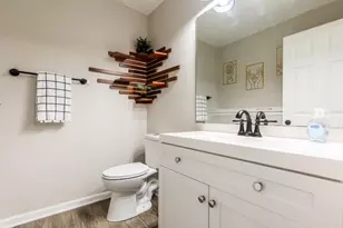 868 Virginiabradford Ct, Elsmere, KY 41018 - Photo 11