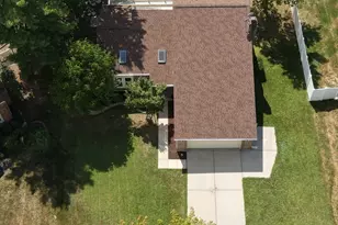 1553 Linden Ct, Florence, KY 41042 - Photo 1