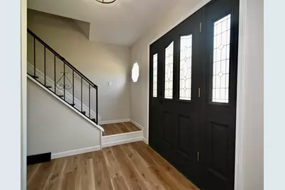 807 Valley Trails Drive, Villa Hills, KY 41017 - Photo 3