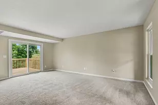 1080 Amblewood Ct, Independence, KY 41051 - Photo 3
