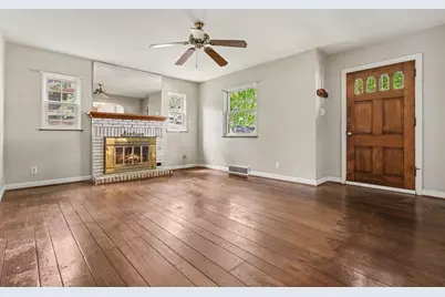 16 Edwards Court, Fort Thomas, KY 41075 - Photo 5