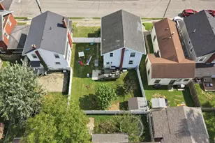 8 W 32nd St, Latonia, KY 41015 - Photo 3