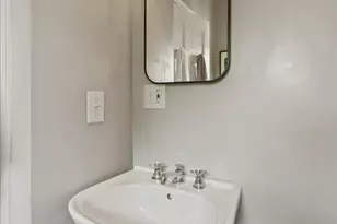642 E 3rd St, Newport, KY 41071 - Photo 9