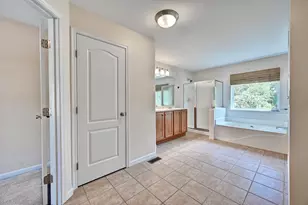 3943 Woodgate Ct, Erlanger, KY 41018 - Photo 17