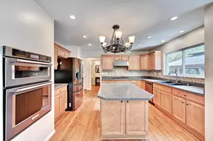 3943 Woodgate Ct, Erlanger, KY 41018 - Photo 3