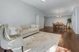7370 Ridge Edge Ct, Florence, KY 41042 - Photo 9