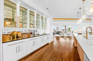 100 W Rivercenter Blvd, Covington, KY 41011 - Photo 35