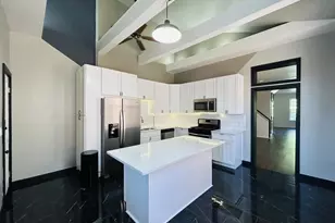 243 W 8th St, Covington, KY 41011 - Photo 5