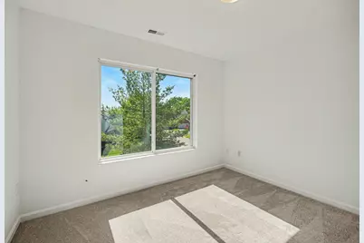 8022 Putters Point, Burlington, KY 41005 - Photo 13